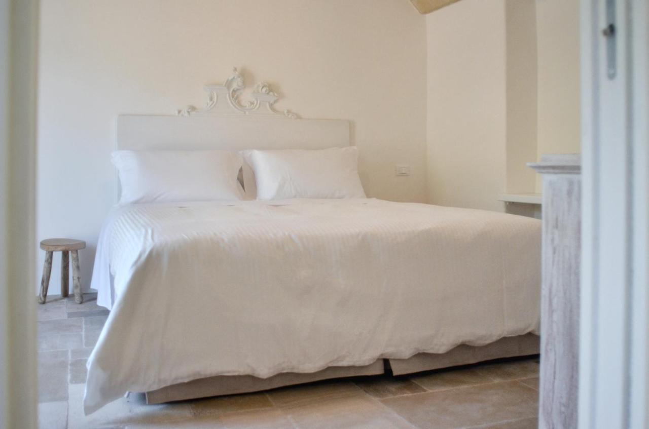 Suite Carmelina A Borgo Santa Clara Cisternino Εξωτερικό φωτογραφία